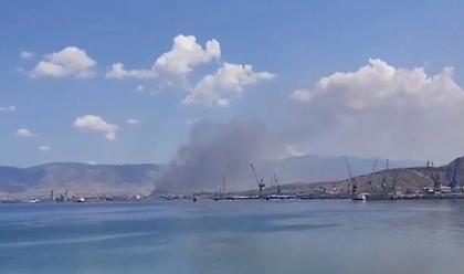 Ασπρόπυργος - Φωτιά βυτιοφόρο: Μήνυμα 112 στους πολίτες - Ενισχύονται οι δυνάμεις της Πυροσβεστικής