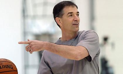 Στόκτον: Συμμετέχει σε ντοκιμαντέρ αρνητών του εμβολιασμού κατά του κορωνοϊού