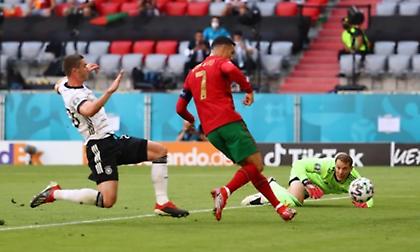 «Άπιαστος» Ρονάλντο, διέσχισε σε 13'' όλο το γήπεδο στο 0-1!