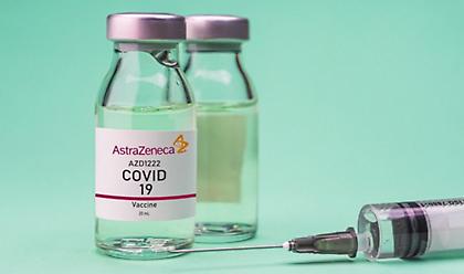 Ιταλία: Αλαλούμ για τον εμβολιασμό με AstraZeneca - Λύση προσπαθεί να βρει ο Ντράγκι