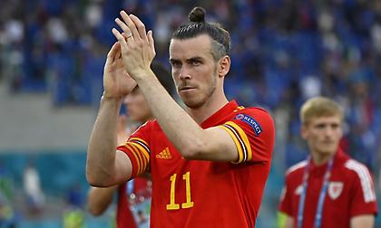 Μπέιλ: «Νιώθω περήφανος για όλα τα παιδιά»