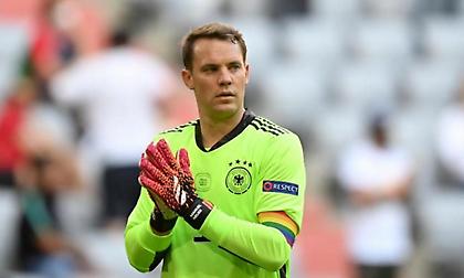 Κίνδυνος τιμωρίας για Νόιερ επειδή φόρεσε περιβραχιόνιο στα χρώματα της ΛΟΑΤΚΙ κοινότητας!