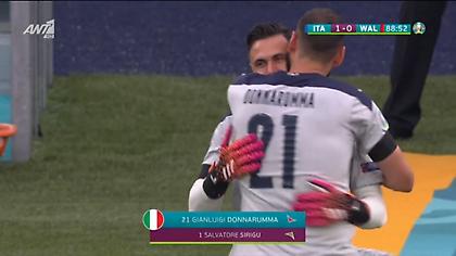 Ο Μαντσίνι άλλαξε και τερματοφύλακα στο ματς!