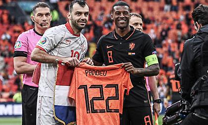 Τίμησαν τον Πάντεφ οι Ολλανδοί