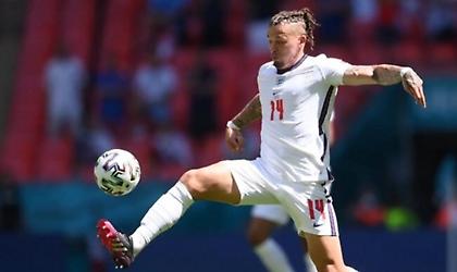 Φίλιπς: Το νέο αστέρι της Αγγλίας είναι Τζαμαϊκανός και τραγουδάει για αυτόν όλη η φυλακή!