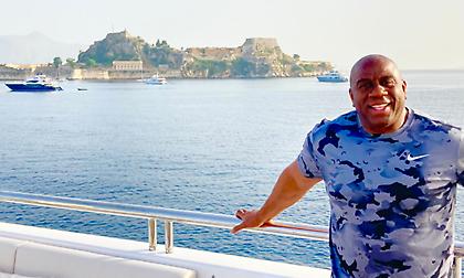 Διακοπές στην Κέρκυρα ο Μάτζικ Τζόνσον (pics)