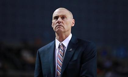 Επιστρέφει στους Πέισερς ο Καρλάιλ!