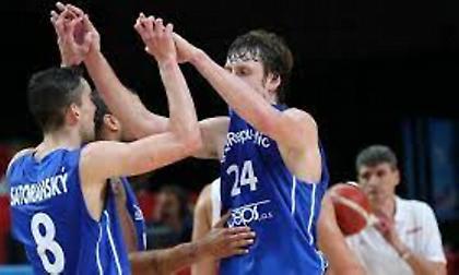 Με Σατοράνσκι και Βέσελι η 12άδα της Τσεχίας για Προολυμπιακό