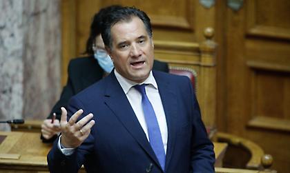 Γεωργιάδης: Δεν έχουμε δικαίωμα να περιορίζουμε τους πλήρως εμβολιασμένους