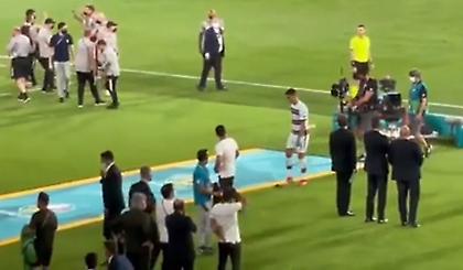 Κλώτσησε νευριασμένος το περιβραχιόνιο ο Κριστιάνο Ρονάλντο