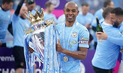 Ανανέωσε στη Μάντσεστερ Σίτι ο Φερναντίνιο!