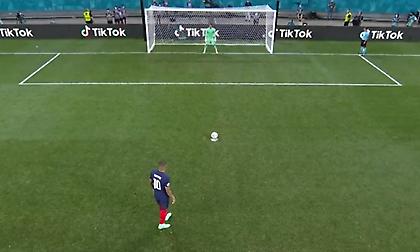 Το χαμένο πέναλτι του μοιραίου Εμπαπέ που έστειλε την Ελβετία στους «8»