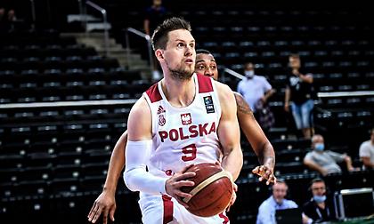 Πέρασε… αέρα την Ανγκόλα στην πρεμιέρα η Πολωνία