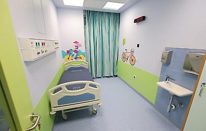 Το πριν και το μετά της ανακαίνισης του ΟΠΑΠ στα παιδιατρικά νοσοκομεία