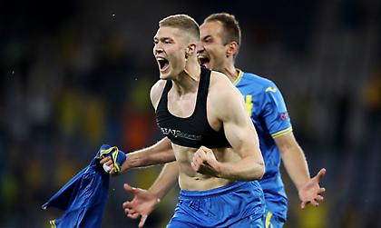 Από μηχανής θεός ο Ντόβμπικ έστειλε την Ουκρανία στα προημιτελικά!