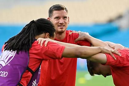 Συγκινεί ο Φερτόνχεν: Δίνει χρήματα σε εταιρεία στη μνήμη του πατέρα του