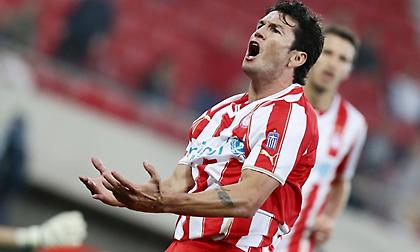 Κρέμασε τα παπούτσια του ο πρώην «ερυθρόλευκος», Νέλσον Βαλντές!