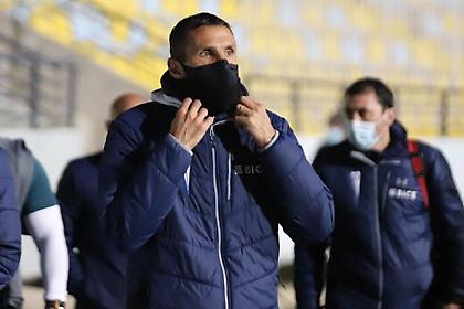 Πογέτ: Έξαλλος με δημοσιογράφο σε συνέντευξη Τύπου