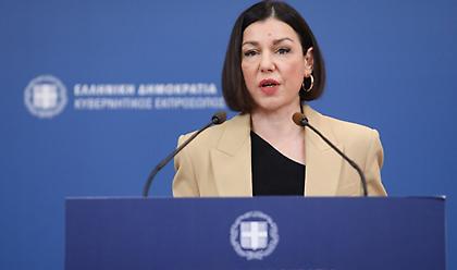 Πελώνη: Θα συνεχιστούν τα περιοριστικά μέτρα για ανεμβολίαστους όσο έχουμε πανδημία
