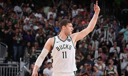 Τα ρεκόρ καριέρας Λόπεζ και Πόρτις στα playoffs