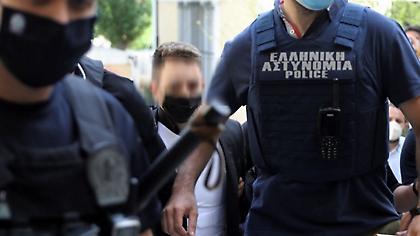 Δικηγόρος οικογένειας Καρολάιν: «Η μητέρα της έδωσε 20.000€ στον πιλότο 10 μέρες πριν τη δολοφονία»