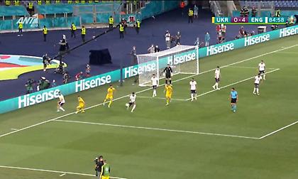 Το... αλήτικο τακουνάκι του Χέντερσον μέσα στην άμυνα