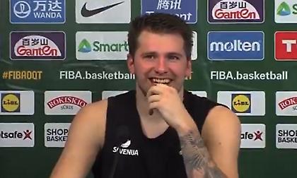 Το μπουγέλο στον «τριπλό» Ντόντσιτς από τους συμπαίκτες του