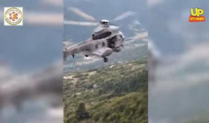 Καρέ-καρέ η επιχείρηση ανεύρεσης του αεροπτεριστή σε χαράδρα στον Παρνασσό