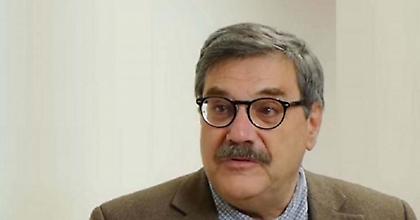 Παναγιωτόπουλος: Να εμβολιαστούν όλοι άμεσα - Πόλωση και στιγματισμός δεν αποδίδουν