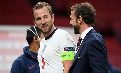 Καν’ το όπως (είπε) ο Κέιν: Πώς θα κατέβαινε η Αγγλία με 4-4-2!