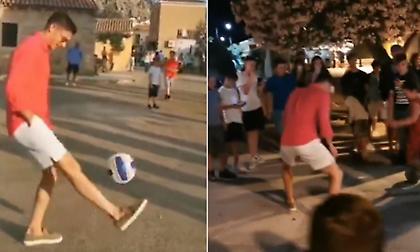 Τεράστιος Λεβαντόφσκι, έπαιξε μπάλα με πιτσιρικάδες σε πλατεία!