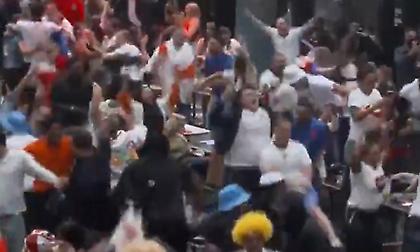 Έξαλλοι πανηγυρισμοί με το γκολ του Σο στη fanzone του Λονδίνου