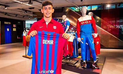 Πήρε «αστεράκι» από τη Ραπίντ Βιέννης η Μπαρτσελόνα