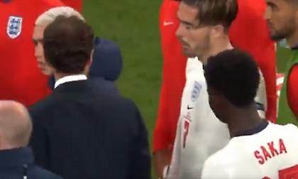 Τελευταία στιγμή ο Σάουθγκεϊτ επέλεξε τον Σάκα αντί του Γκρίλις για τα πέναλτι