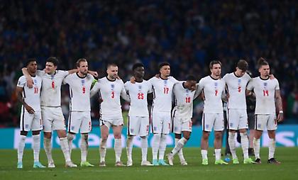 Αρχηγική παρέμβαση Κέιν: «Εάν κακοποιείς κάποιον στα social τότε δεν σε θέλουμε»