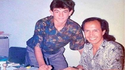 Η πρώτη υπογραφή του «Τυπάρα»: Ο Γιώργος Καραγκούνης θυμάται την ημέρα που άρχισαν όλα!