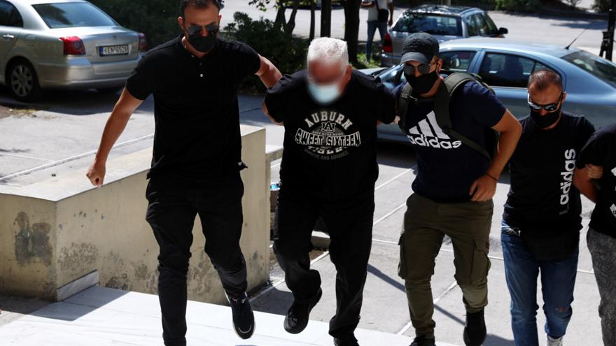 Υπόθεση 19χρονης: Καταγγελία από την πρώην του αστυνομικού