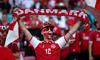 Καταγγέλλουν επιθέσεις από Άγγλους οπαδούς 43 Δανοί