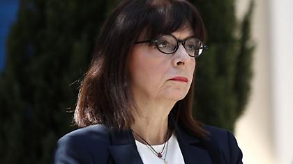 Φολέγανδρος: Ανάρτηση Σακελλαροπούλου για την έμφυλη βία και τη γυναικοκτονία