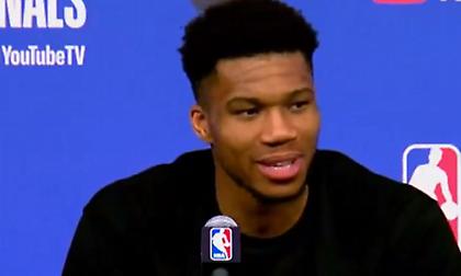 Αντετοκούνμπο: «Προσπαθώ να μην ενθουσιαστώ υπερβολικά»