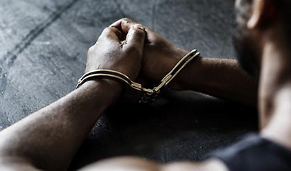 Κέρκυρα: Σύλληψη 45χρονου έπειτα από καταγγελία για βιασμό 22χρονου