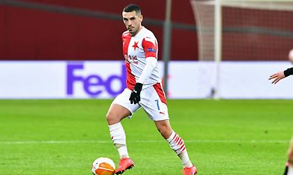 Ομάδα από τη Ρουμανία περιμένει να πάει ο Στάντσιου στη Γαλατασαράι για να σωθεί...