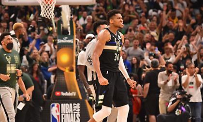 Μαθήματα ζωής από τον Γιάννη στη συνέντευξη Τύπου: «Έβλεπα πριν το ματς τι έκανα για να φτάσω εδώ»