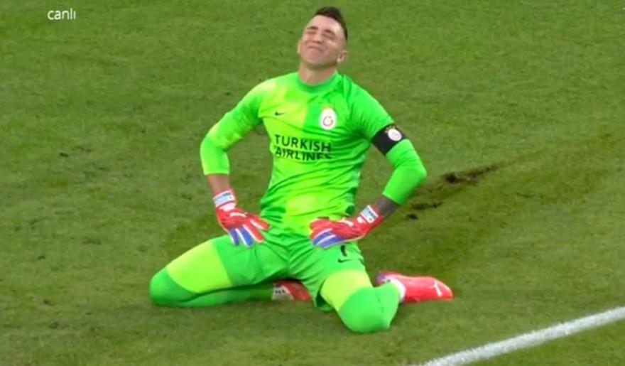 Αϊντχόφεν-Γαλατασαράι: Απίστευτη γκέλα του Μουσλέρα