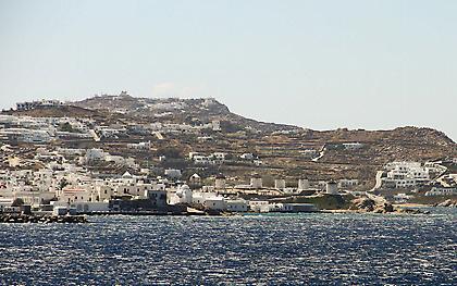 Lockdown στην Μύκονο: Συνεδριάζει η Επιτροπή – Προς άρση των μέτρων