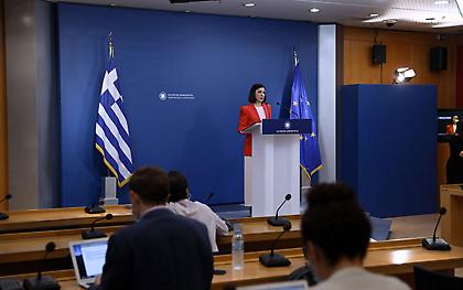 Πελώνη: Αναγνωρίζουμε ότι κάποιοι δεν θα προστρέξουν στον εμβολιασμό