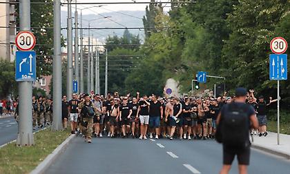 Συνοδεία ισχυρής αστυνομικής δύναμης στο γήπεδο οι φανατικοί οπαδοί της Βελέζ