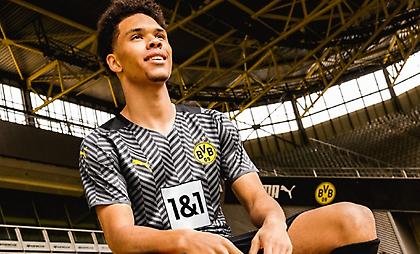 Η νέα εκτός έδρας εμφάνιση της Ντόρτμουντ (pics)