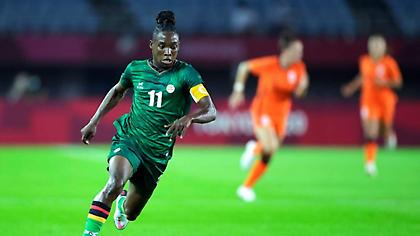 Παίκτρια από τη Ζάμπια τρελαίνει κόσμο με δύο χατ τρικ στα δύο πρώτα ματς στο Τόκιο!