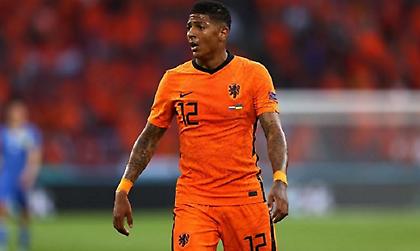 Τα βρήκε με Γαλατασαράι ο Φαν Άανχολτ